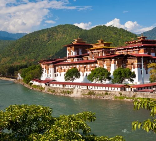Bhutan With Gangtok Darjeeling in 11 days